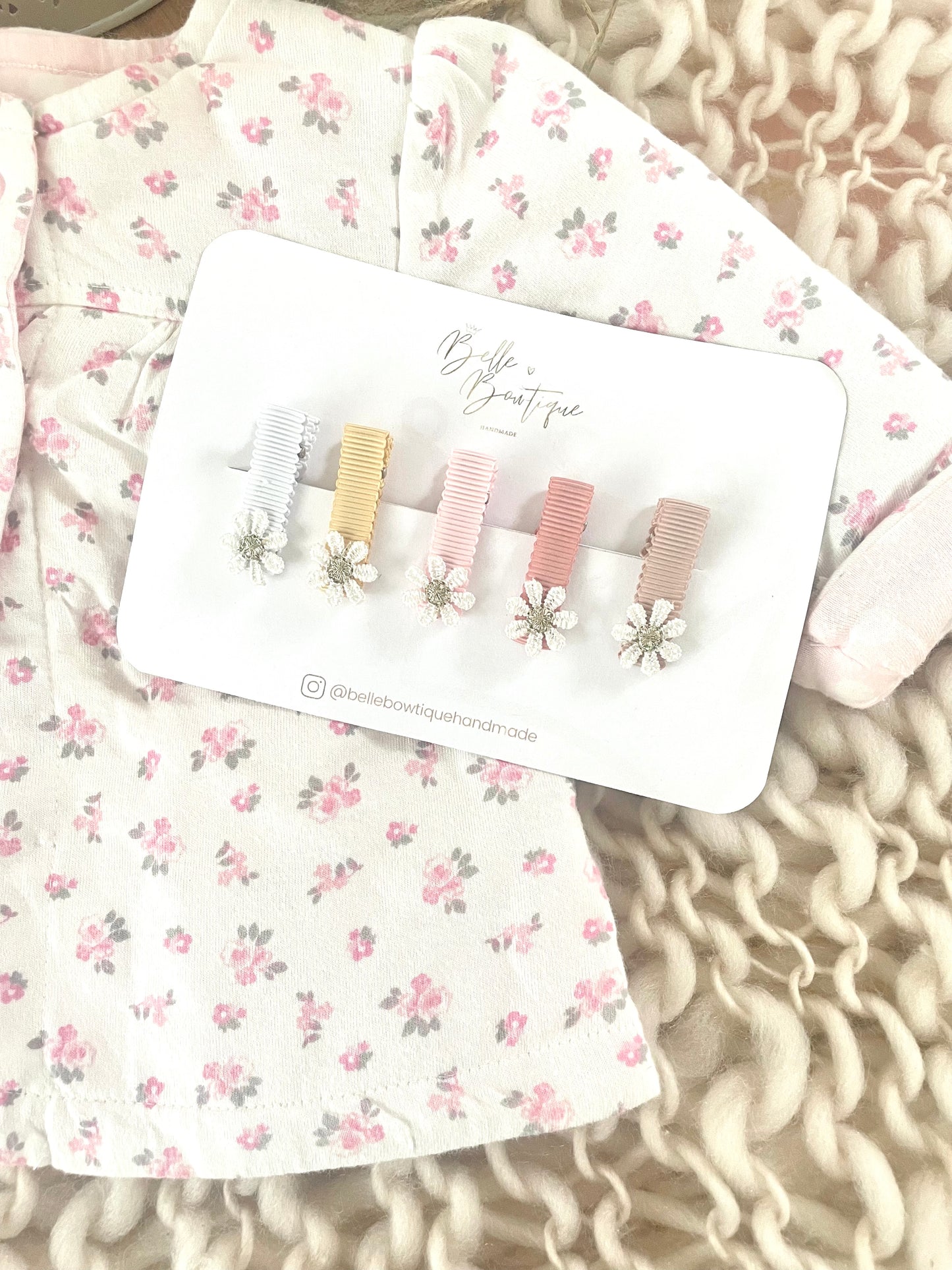 Fully Lined Flower Fringe Clips