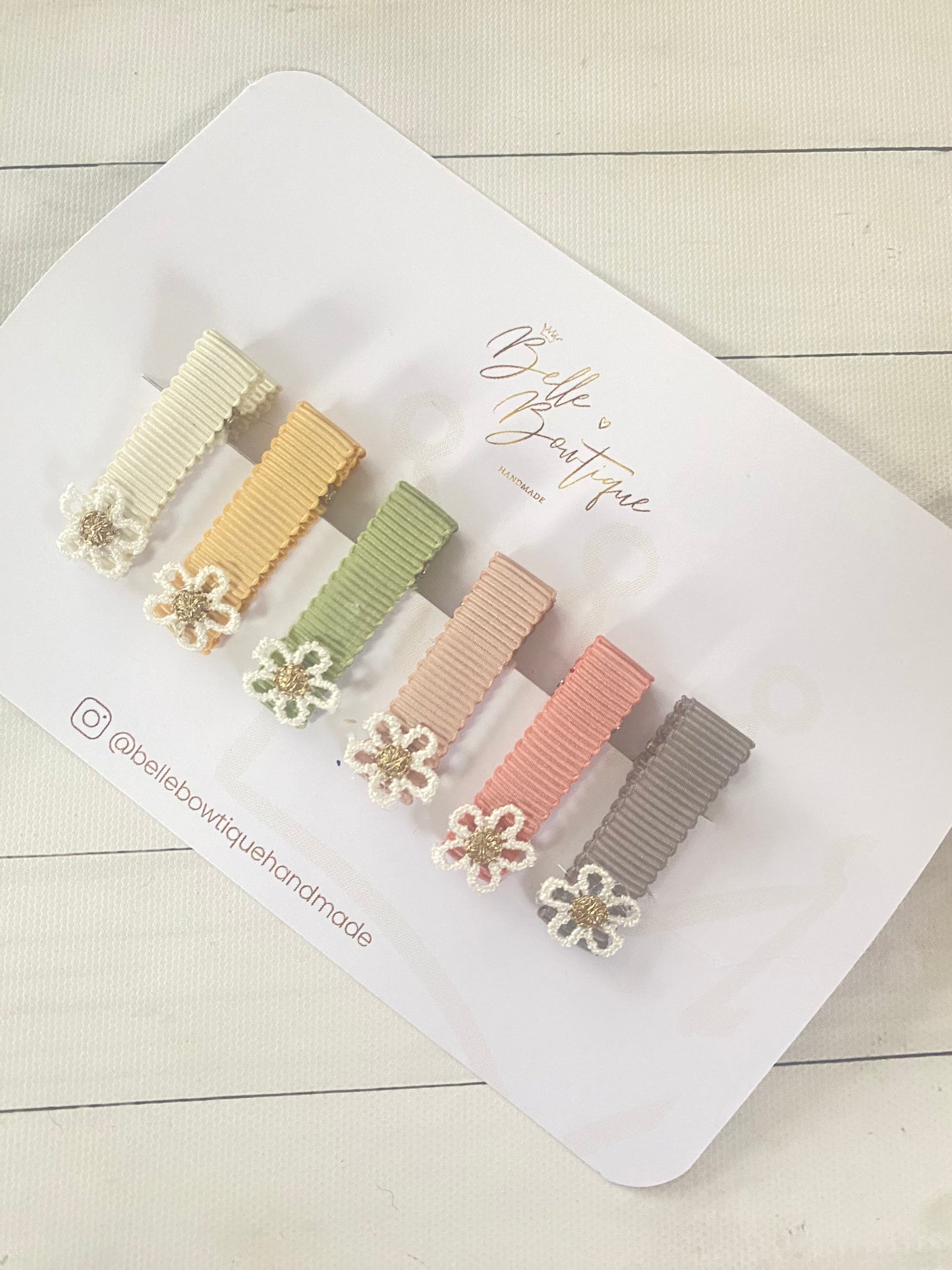 Daisy flower fringe clips pack of 6