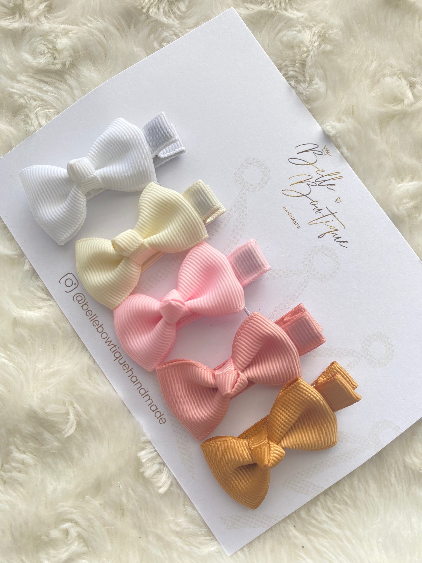 Bow Fully Lined Fringe Clip