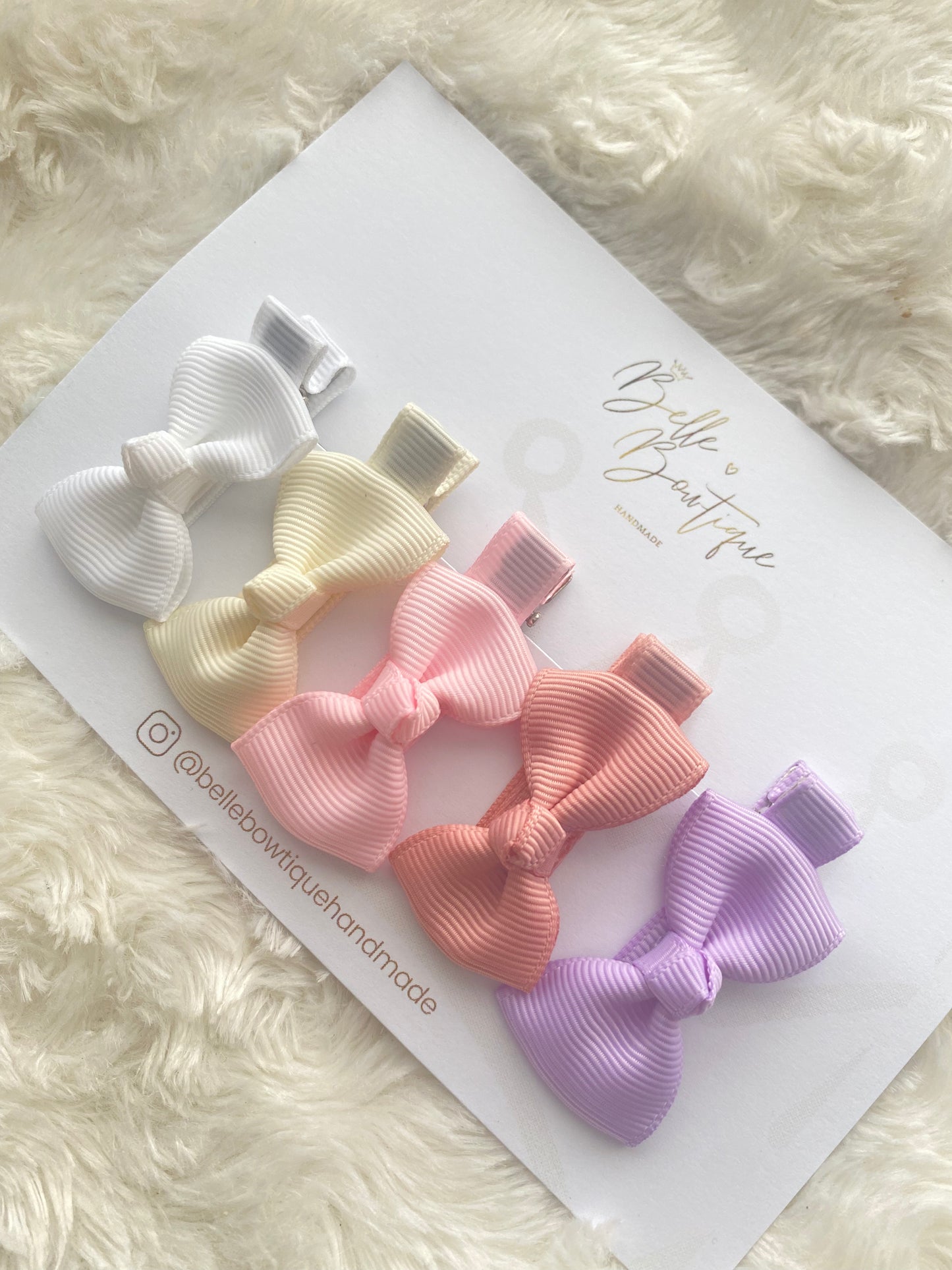 Bow Fully Lined Fringe Clip