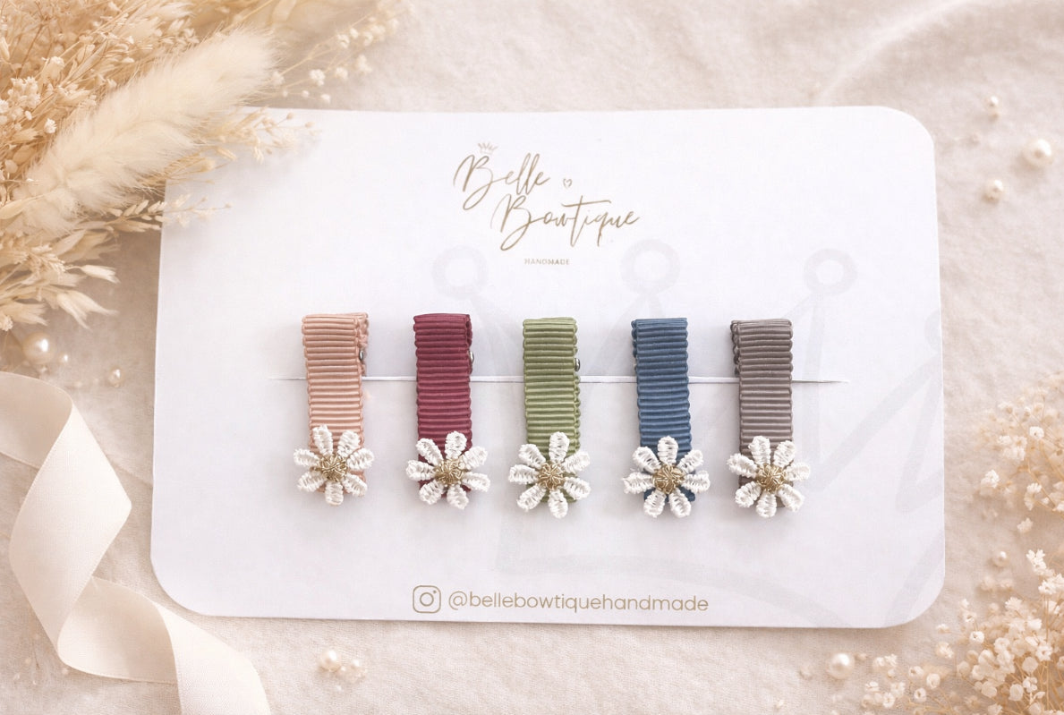 Fully Lined Flower Ribbon Pack of 5