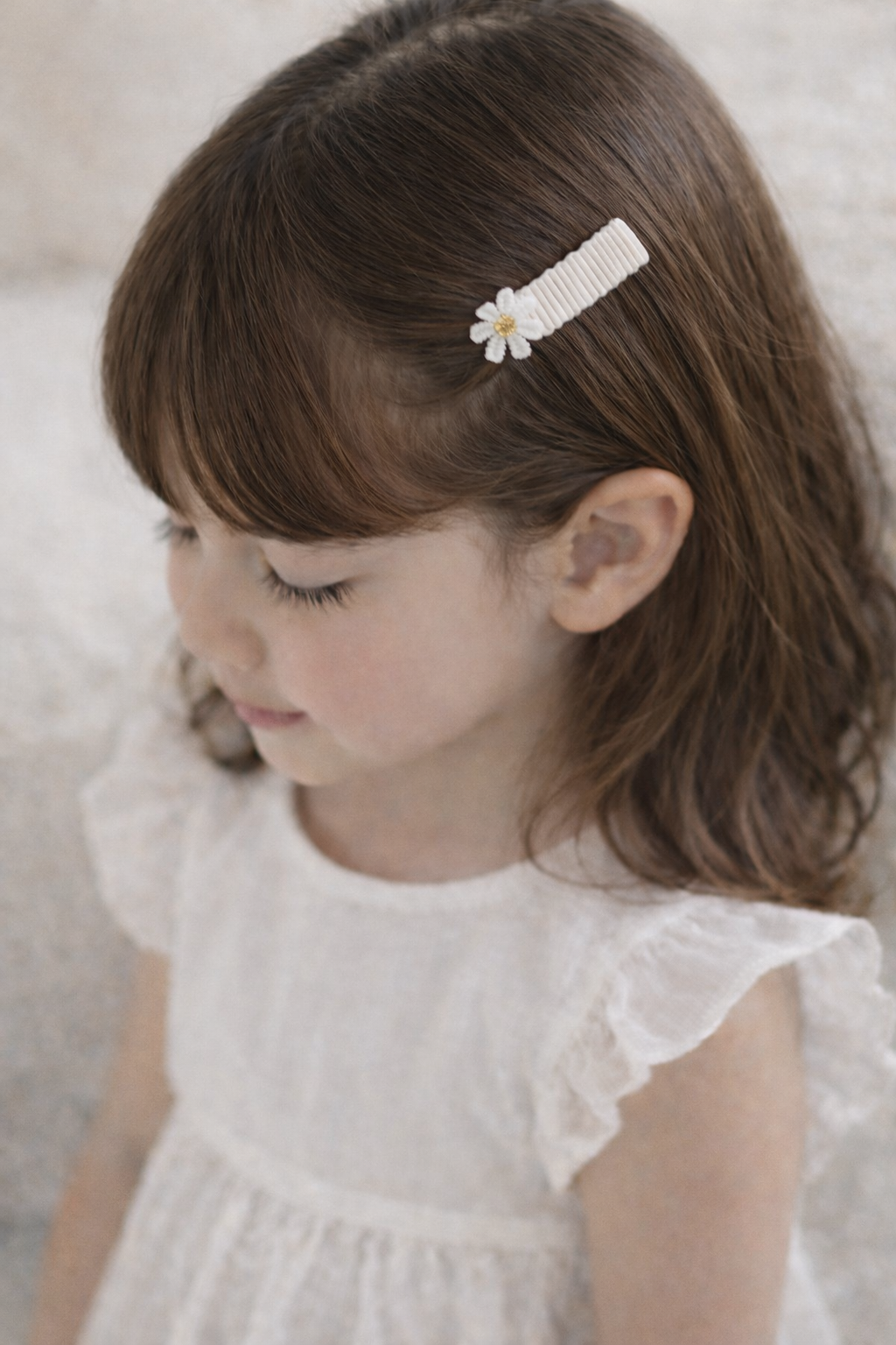 Fully Lined Flower Fringe Clips