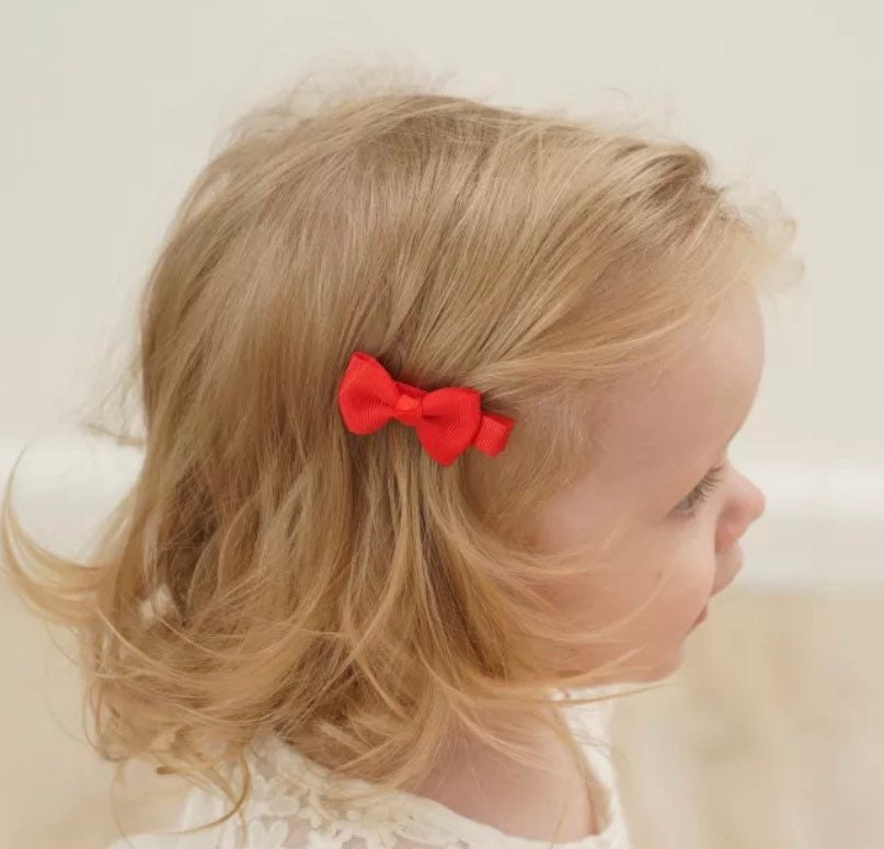 SINGLE baby hair clip with knot, fully lined ribbon fringe clips for babies and toddlers, girls small mini clips , soft anti snag style