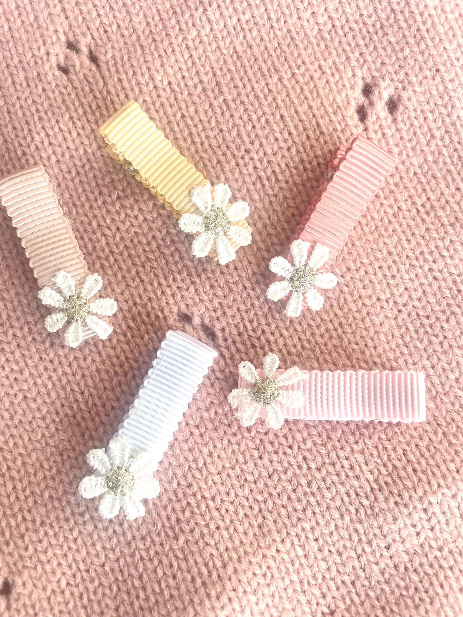 Fully Lined Flower Ribbon Fringe Clips, Small Soft Clips, Mini Fringe Clips for Toddlers and Babies , Small Hair Clips, Clip pack of 5