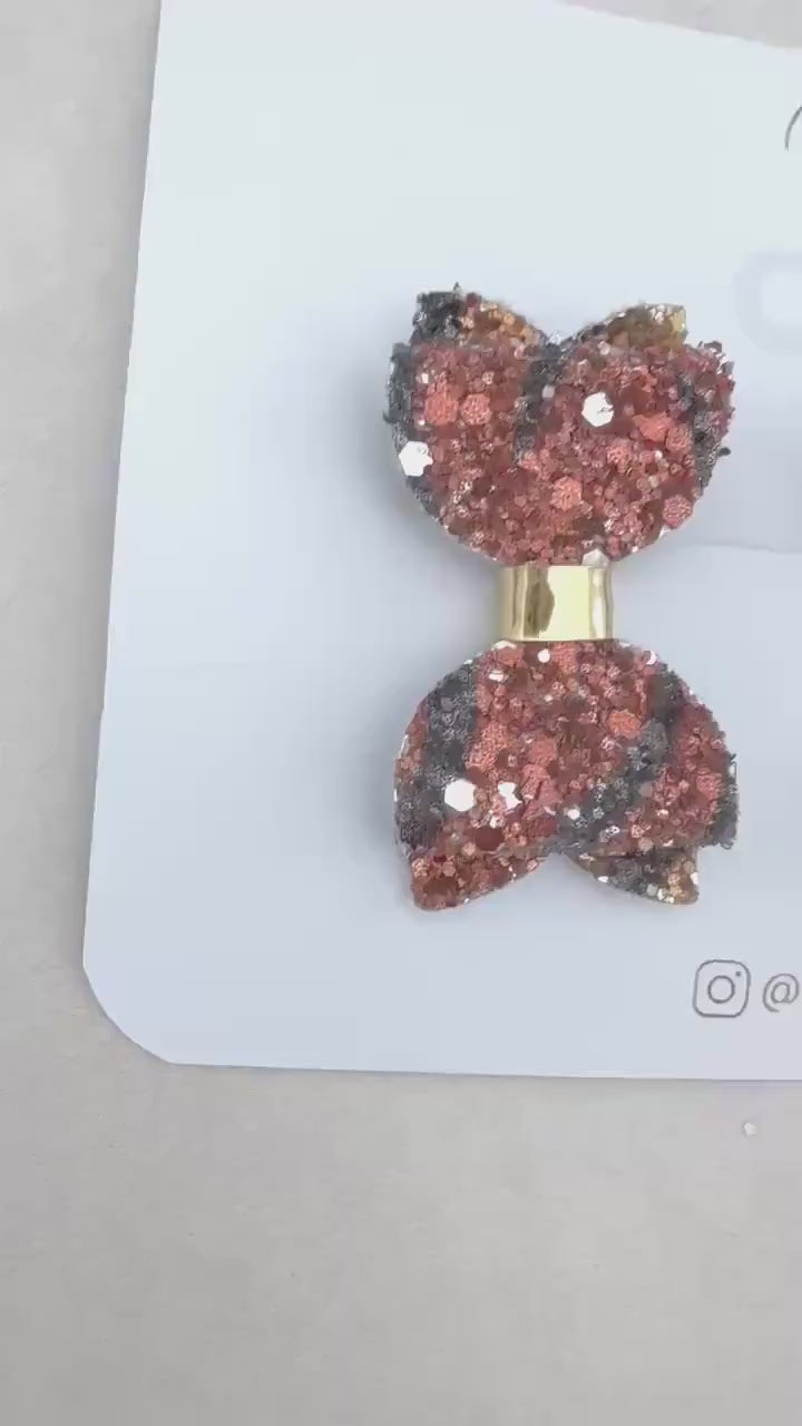 Animal Print Mini Hair Clips – Small Bow Clips for Girls, Babies, and Toddlers