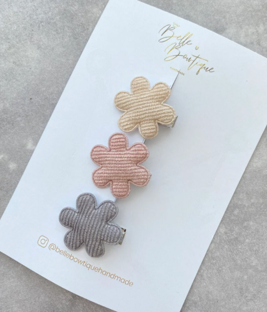 Flower Mini Fringe Clips
