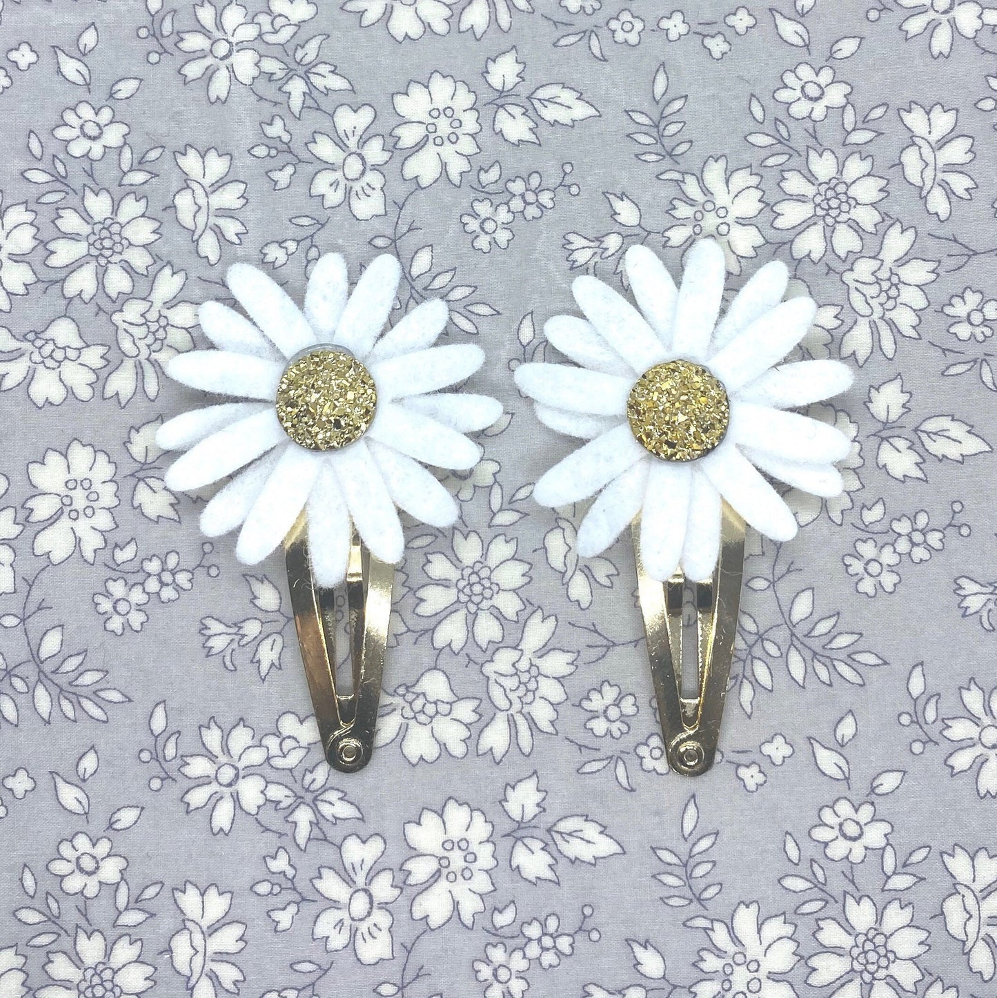 Daisy Collection | Daisy Flower Snap Hair Clips | Pigtail Clips UK | Fringe Clips | Girls Hair Accessories | Flower Hair Clips
